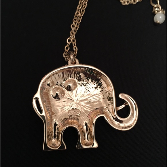 Elephant Necklace - Picture 4 of 6